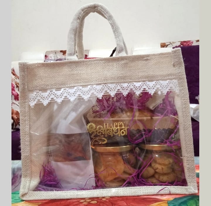 Jute Bag Gift Hamper